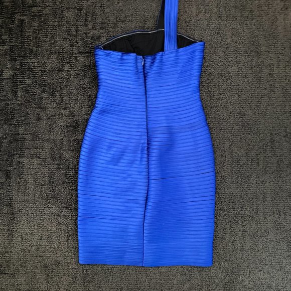 BCBG MAXAZRIA Blue Sapphire One Shoulder Bandage Mini Dress Size 8 - Picture 8 of 8